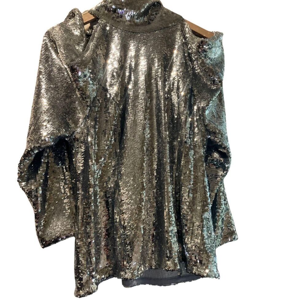 Inc-international-concepts Men's Silver and Gold Shirt
